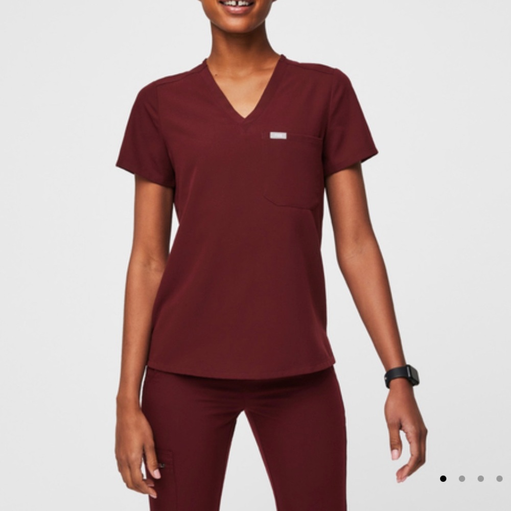Figs Maroon SET